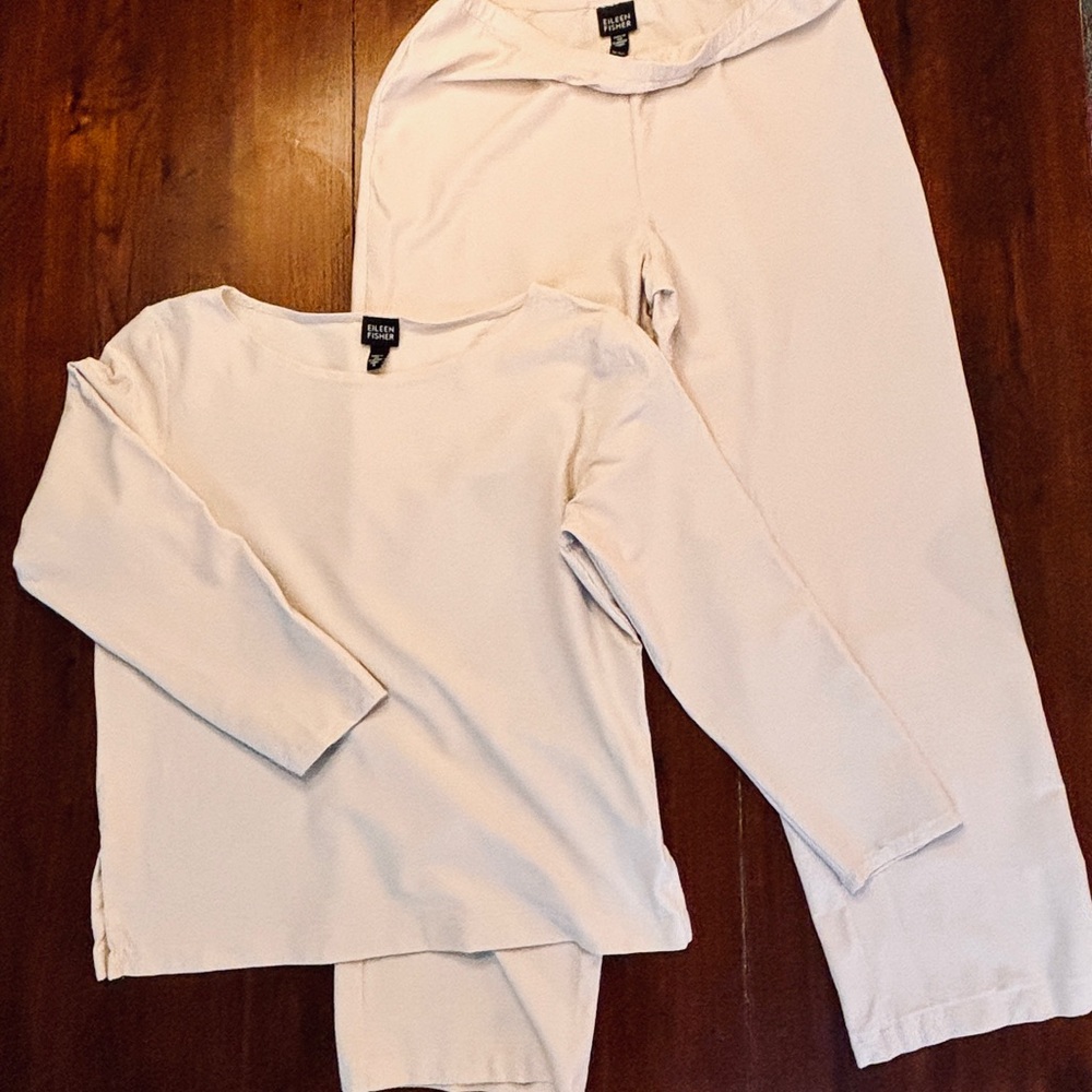 Eileen Fisher sleep/lounge set -top M; bottom S